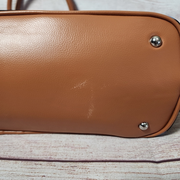 Disney "Carry the Magic" Designer Style Tote Bag - Picture 13 of 16